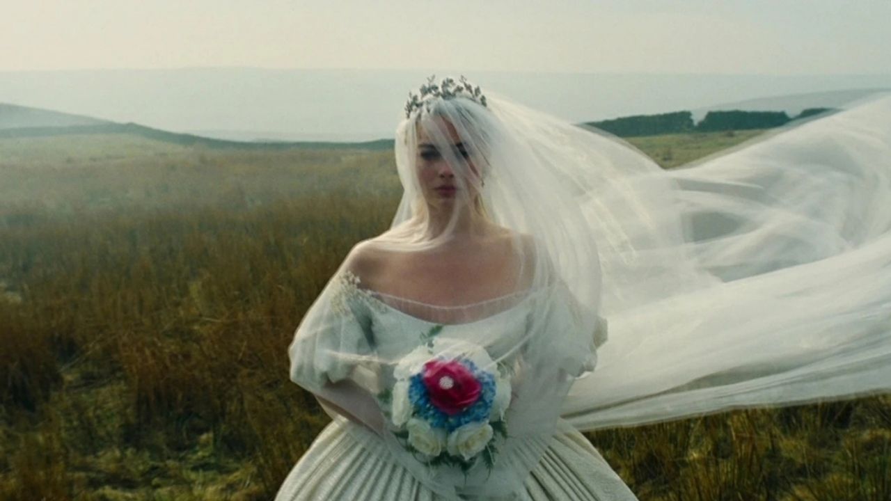 Uğultulu Tepeler ABD Gişesinde 34,8 Milyon Dolarla Lider