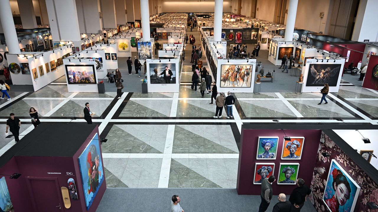 ArtAnkara ATO Congresium'da Başladı, 1500’e Yakın Sanatçı Katılıyor