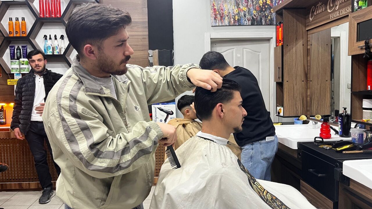 Başkentte Bayram Tıraşı Geleneği Berber Mesaisini Katladı