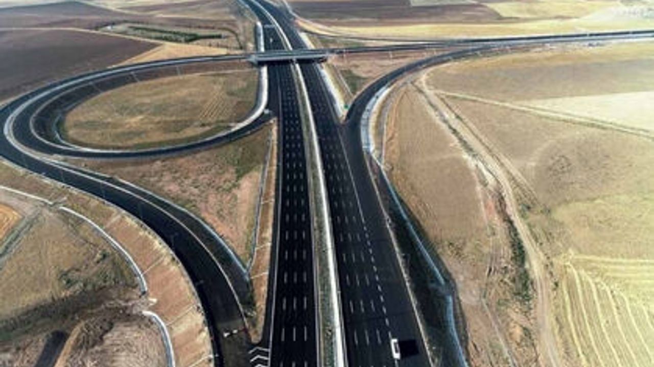 Ankara'da Bayram Mesaisi: Bazı Yollar ve Kavşaklar Kapatılıyor