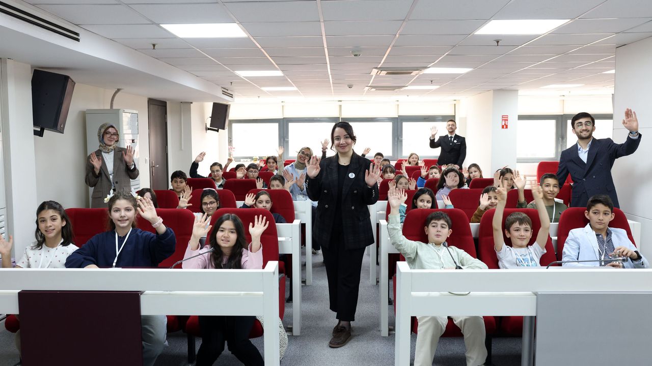 Çankaya'da Tarihi Adım, Çocuk Meclisi İlk Toplantısını Yaptı