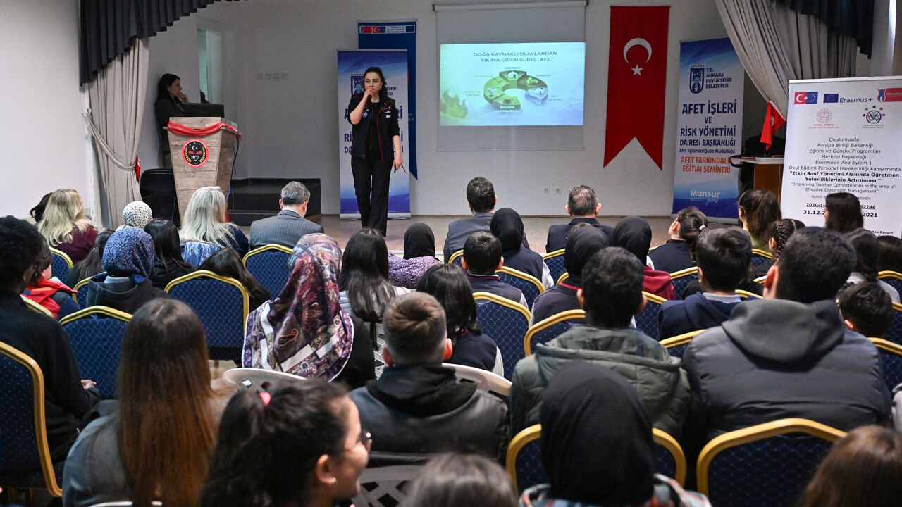 Çankaya’da Öğrencilere Hayat Kurtaran Eğitim, Lisede Deprem Tatbikatı