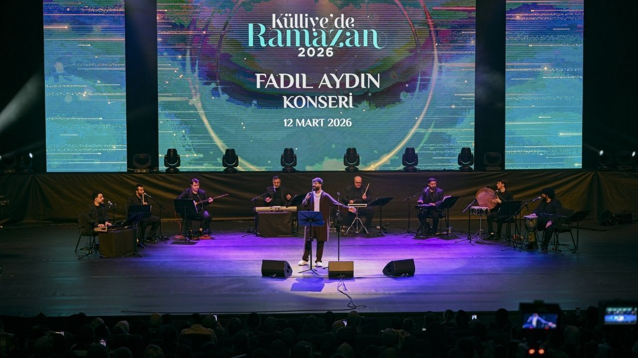 Fadıl Aydın Külliye’de Sahne Aldı