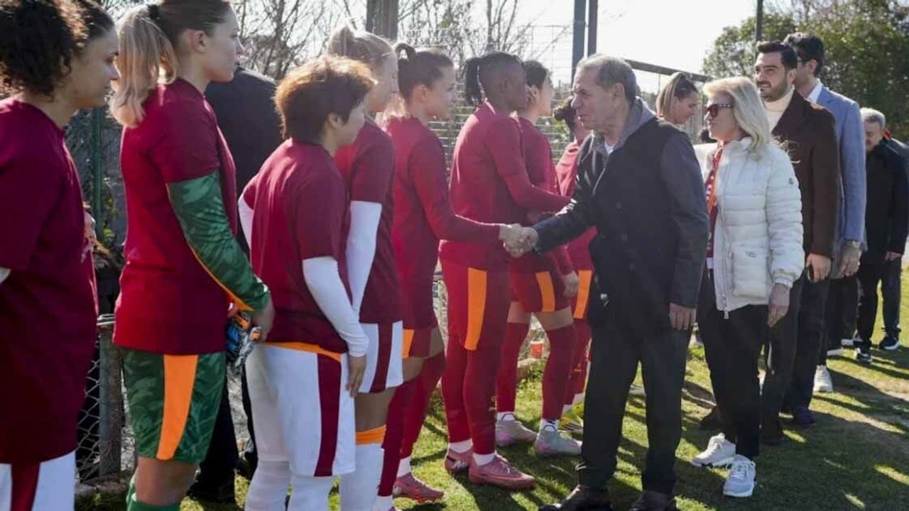 Galatasaray'ın Kalbi Florya'da Kadınlar Günü Maçı