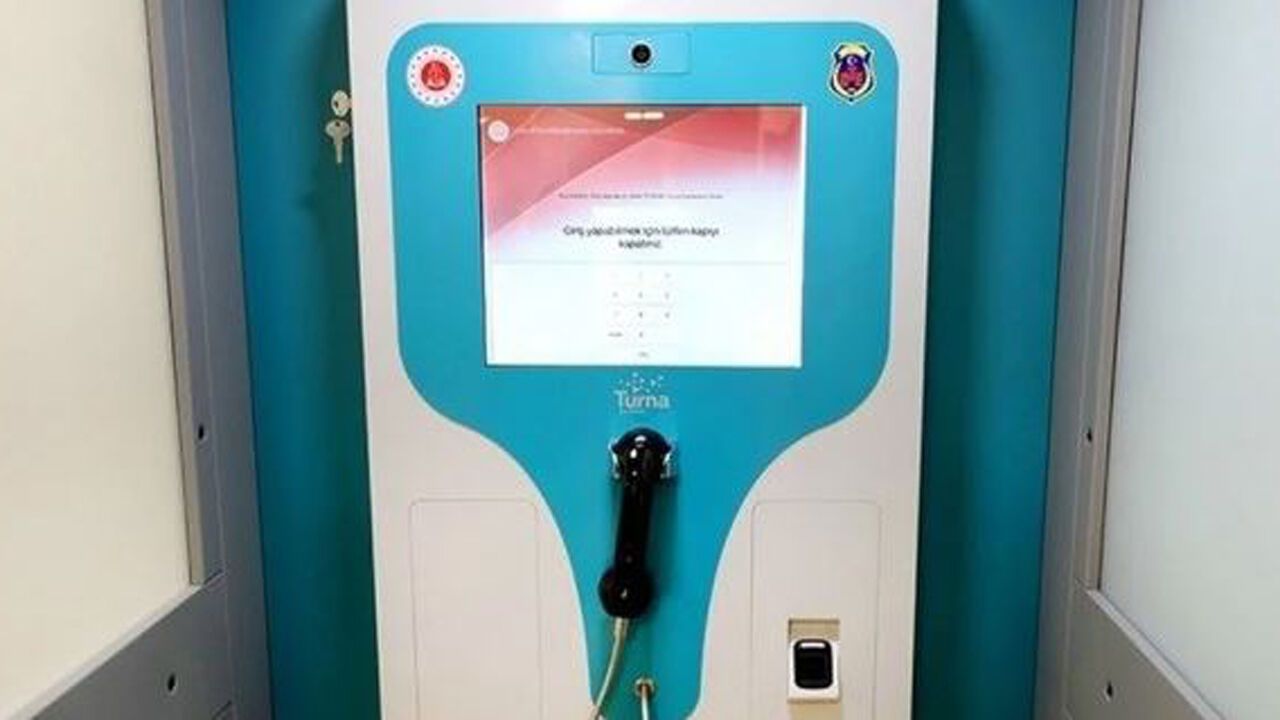 Hükümlü ve Tutuklulara "e-Avukat" Hizmeti Devrede, Görüntülü Görüşme Başladı