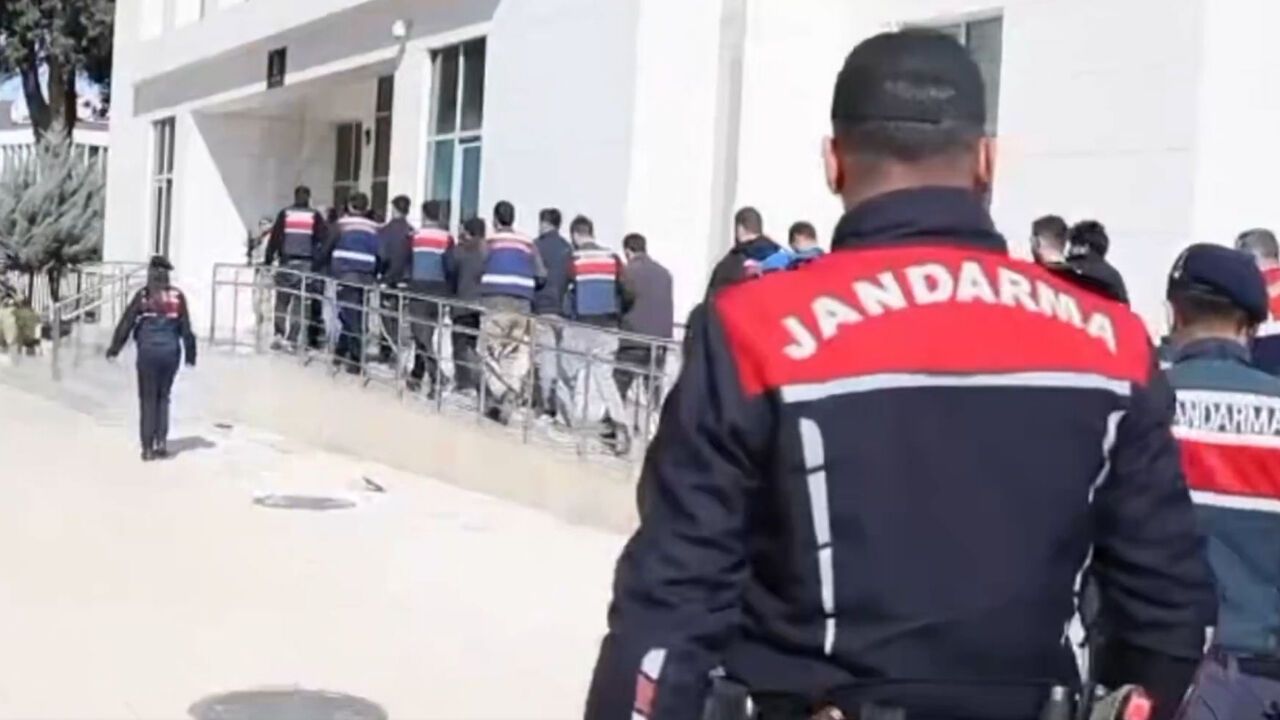 İçişleri’nden 6 İlde Yasa Dışı Bahis Operasyonu: 4,5 Milyar TL Ele Geçirildi