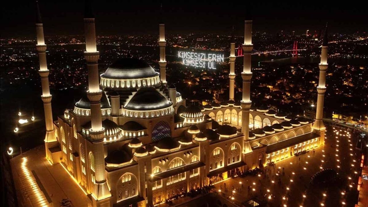 İslam Dünyasında Kadir Gecesi Heyecanı, Ne Zaman İdrak Edilecek?