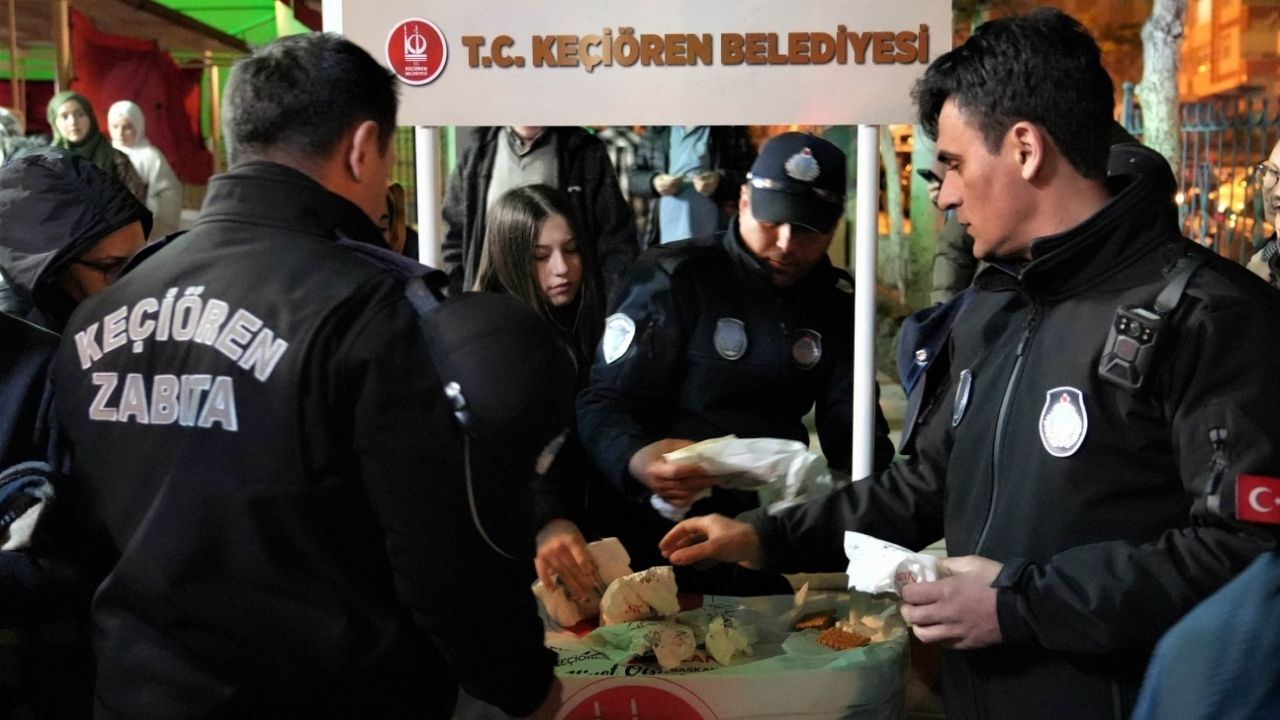 Keçiören’de Kadir Gecesi Coşkusu