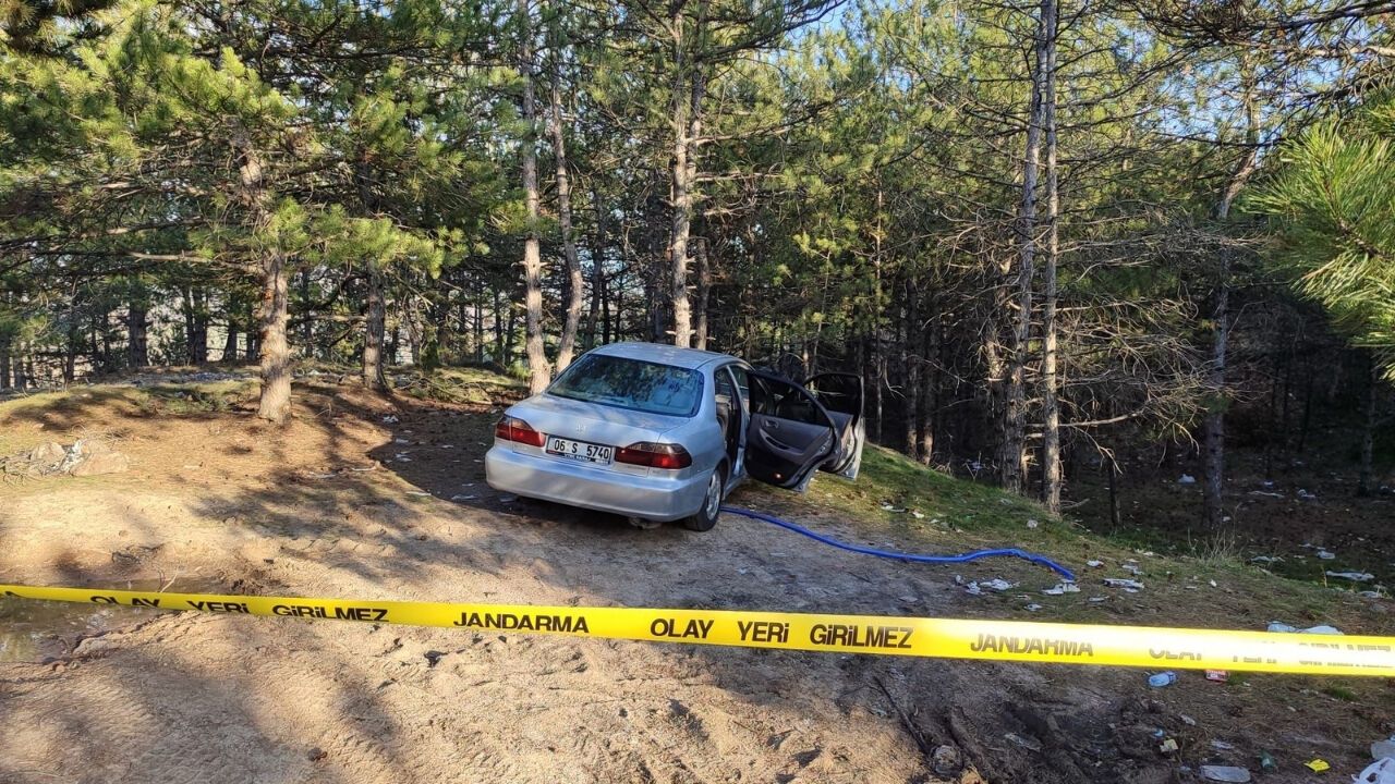 Kızılcahamam'da Şüpheli Ölüm: Araçta Ölü Bulundu, Düzenek Şok Etti