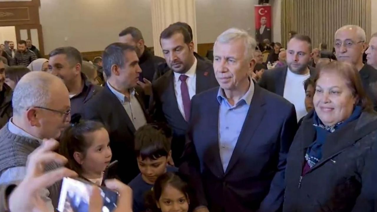 Mansur Yavaş Altındağlılarla İftarda Buluştu