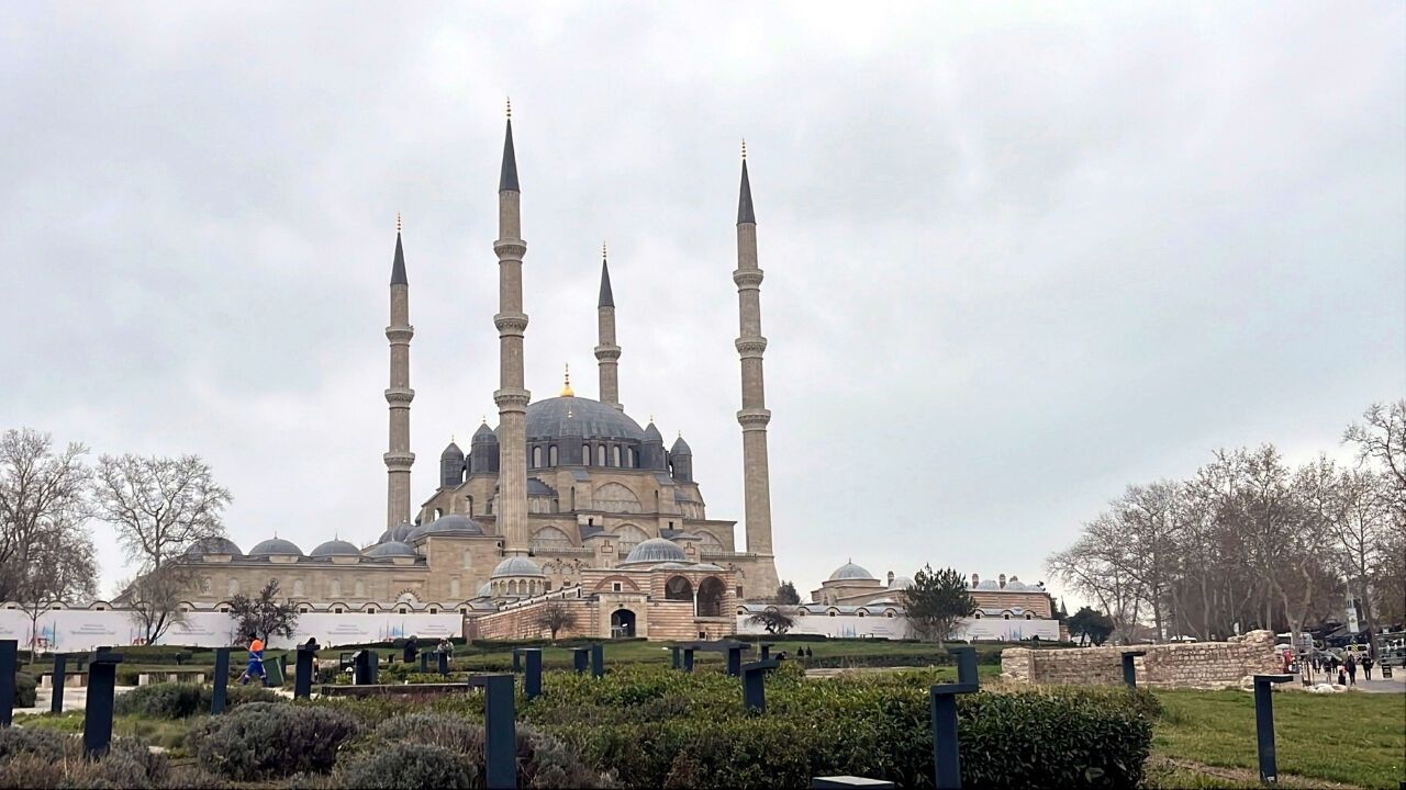 Selimiye Camisi 4 Yıl Sonra Bayram Namazına Ev Sahipliği Yaptı