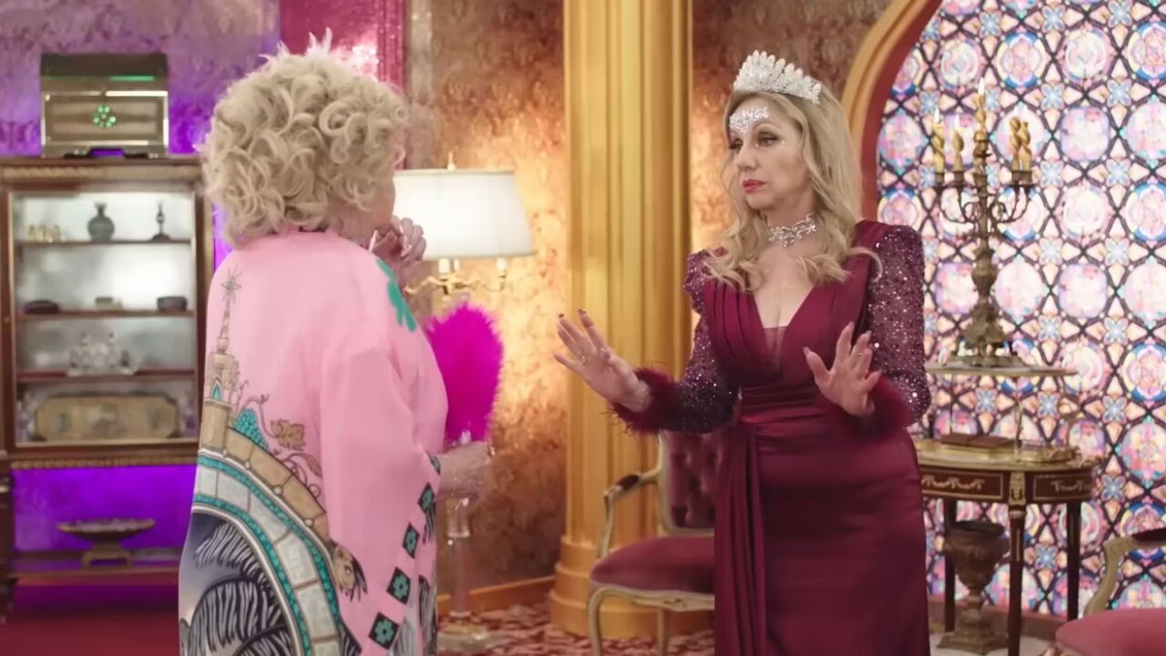 Sihirli Annem Periler Okulu Geliyor, Efsane Geri Dönüyor