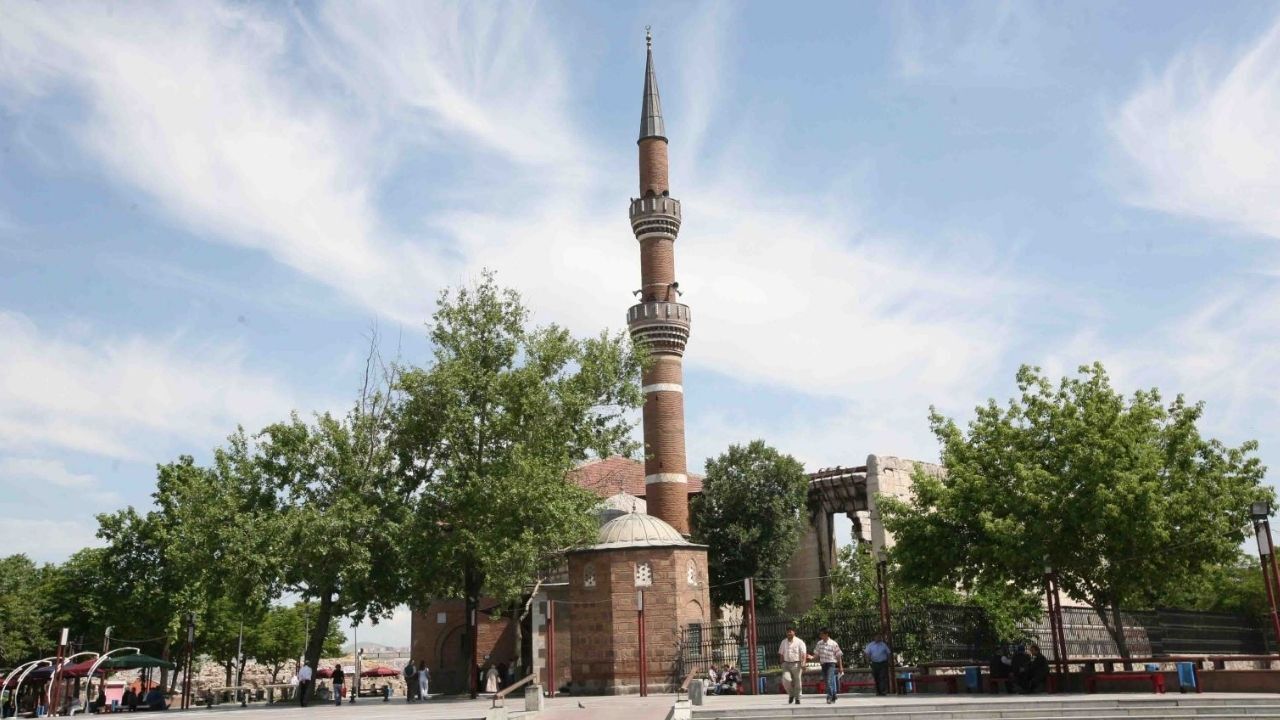 Ankara’nın Manevi Mirası Hacı Bayram-ı Veli Türbesi