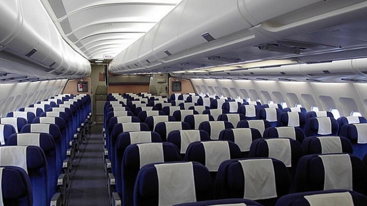 Uçak Yolculuğunda En Güvenli Koltuk Hangisi?