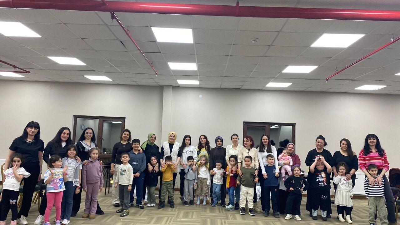 Altındağlı Minikler Anneleriyle Kampta Hem Eğlendi Hem Öğrendi