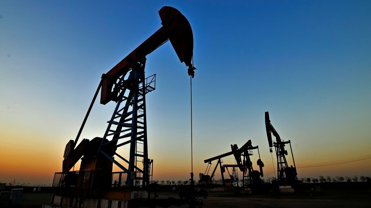 Brent Petrol 105 Dolardan Seviyesinde Seyrediyor