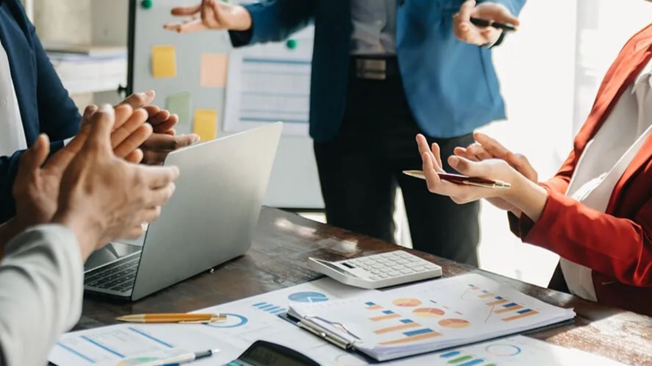 Firma Analizi Yatırım Kararlarında Hangi Rolü Oynuyor?