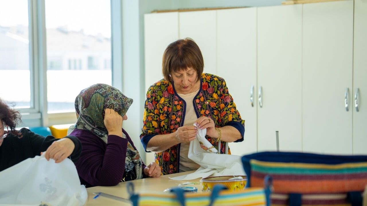 Gölbaşı’nda Atık Malzemeler Tezgahta Hayat Buldu
