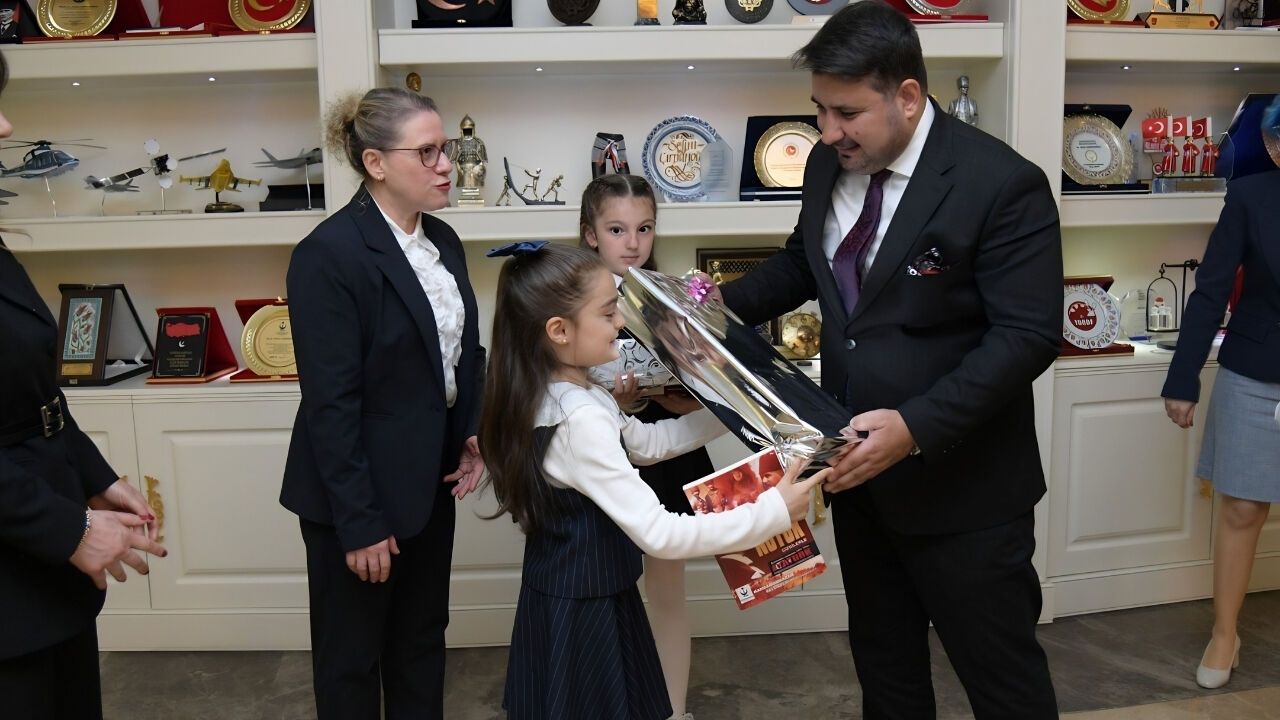 Kahramankazan’da 23 Nisan: Makam Koltuğu Çocukların Oldu