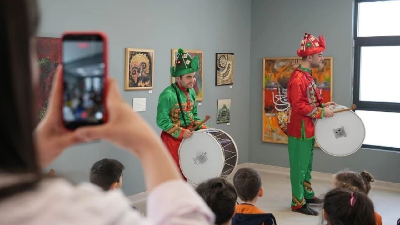 Keçiören Belediyesi, Dünya Sanat Günü'nü Coşkuyla Kutladı