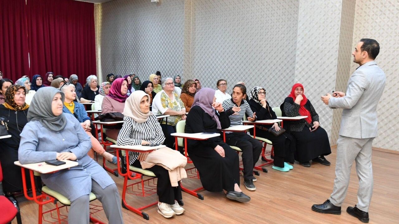 Altındağ’da Hijyen Eğitimleri Başladı, Çöp Atmanın Kuralı Değişti