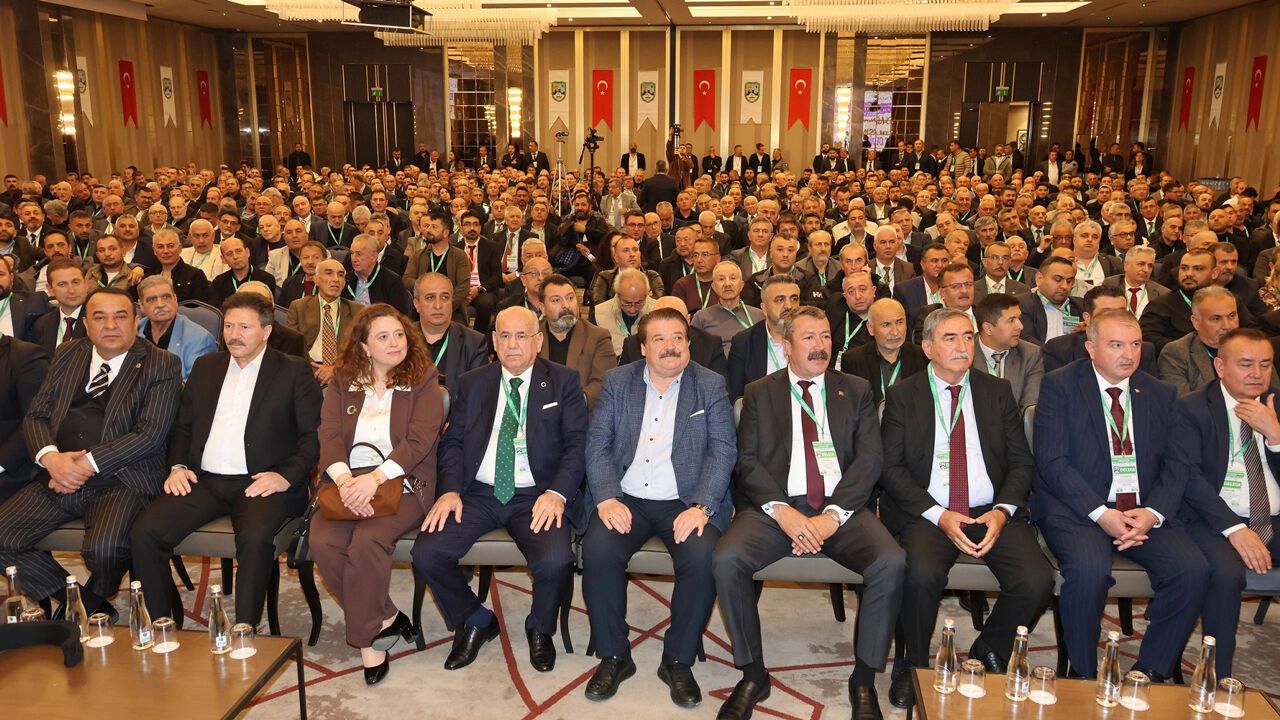 Ankara Esnafı Hüseyin Ar ile “Yola Devam” Dedi