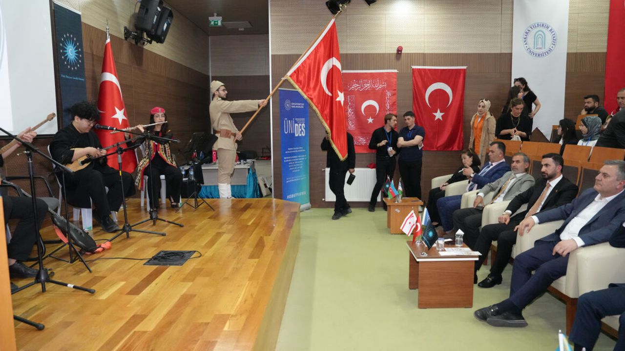 AYBÜ’de Çanakkale Ruhu: “Geçmişin Sesi” Gençlerle Buluştu