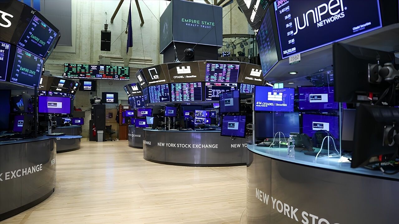 S&P 500 Ve Nasdaq Nisan Ayında Tüm Zamanların Rekorunu Kırdı