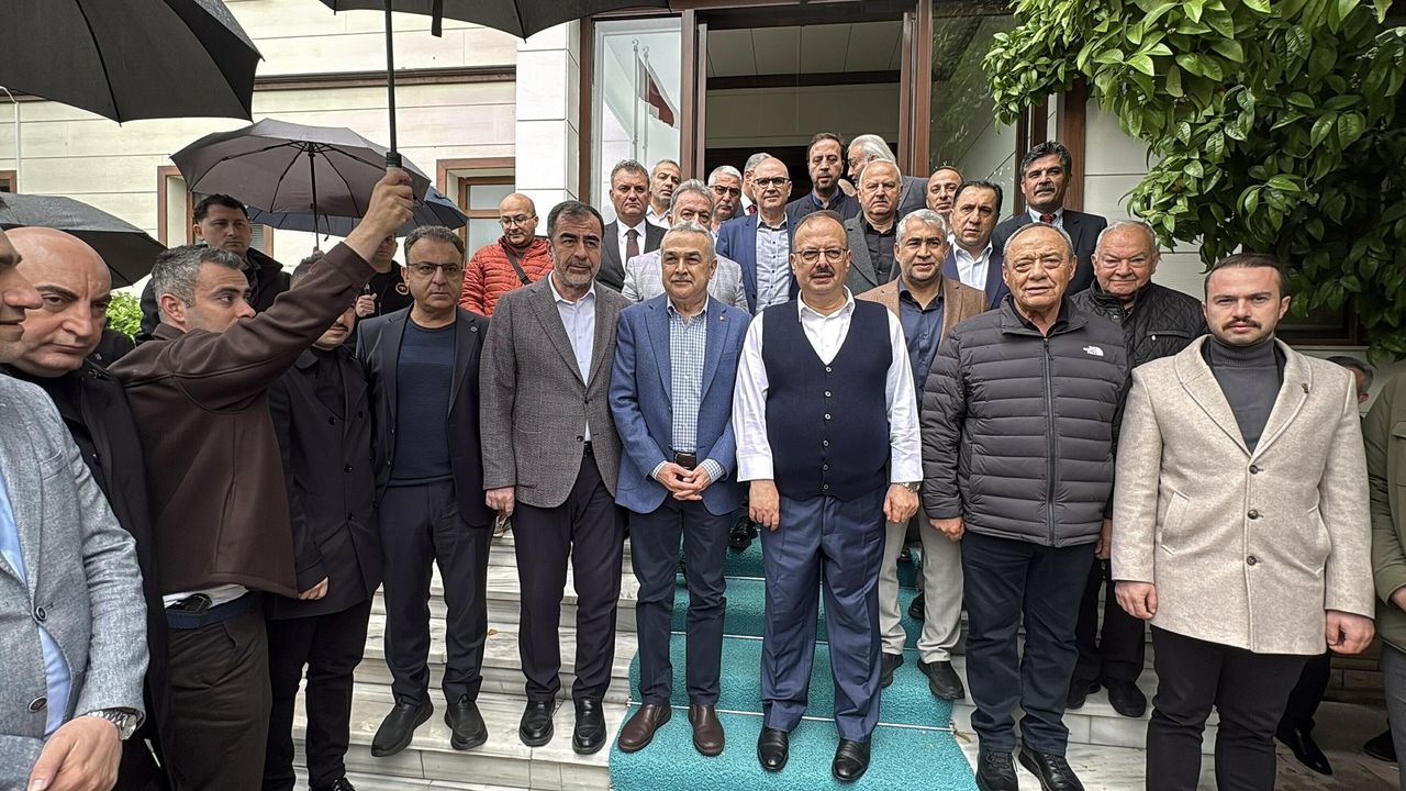 Ankara’nın Yeni Valisi Yakup Canbolat, Aydın’dan Alkışlarla Uğurlandı