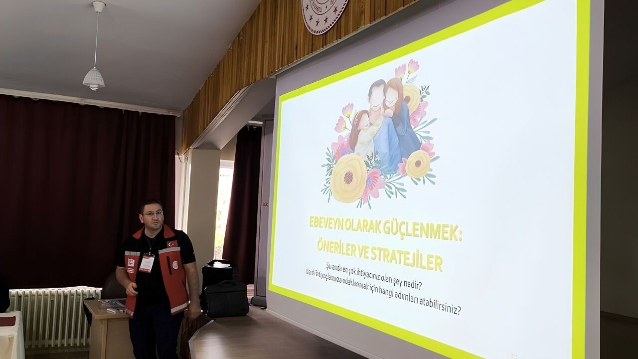 Modüler Aile Eğitim Programı 81 İlde 42 Bin Ebeveyne Ulaştı