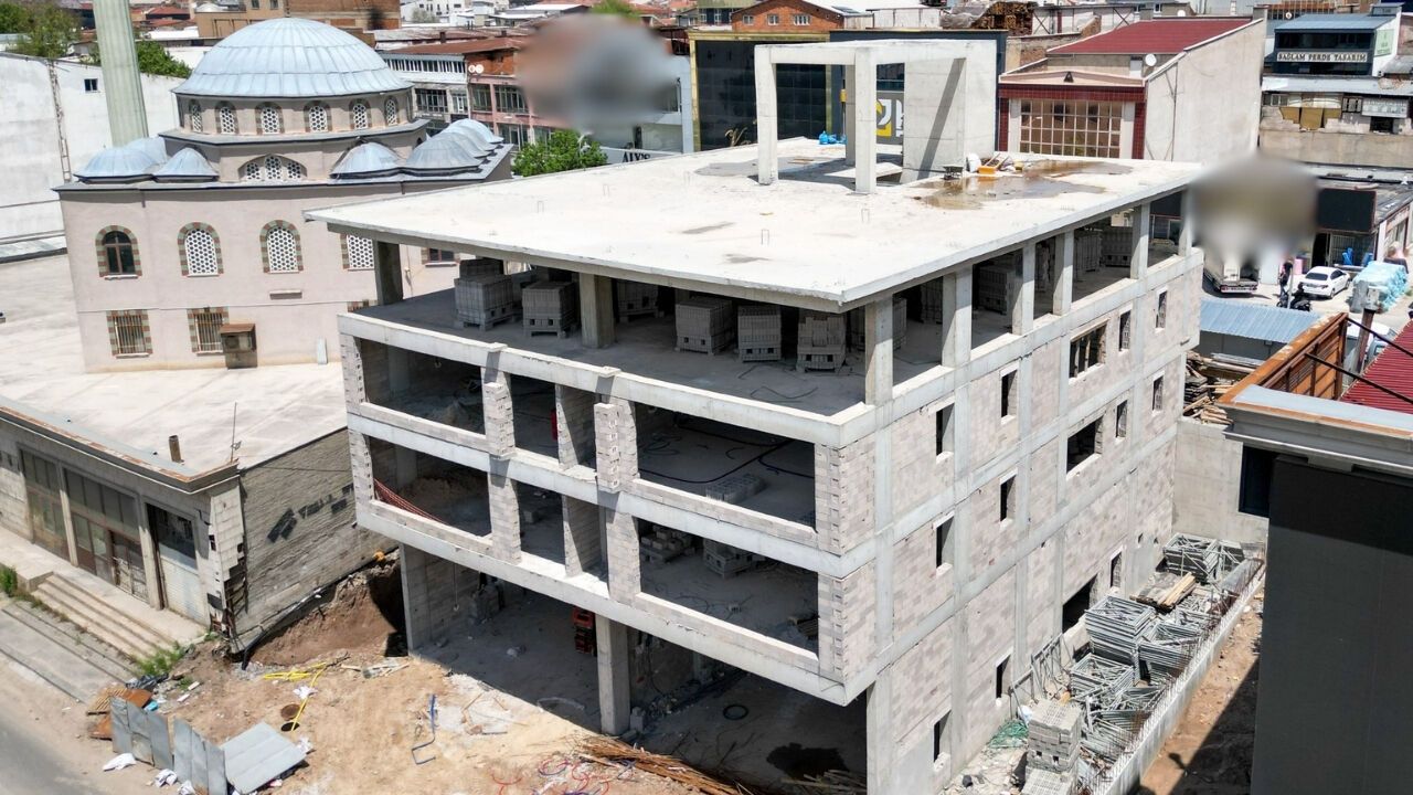 Altındağ Belediyesi'nden Siteler Esnafına 4 Bin Metrekarelik Tesis
