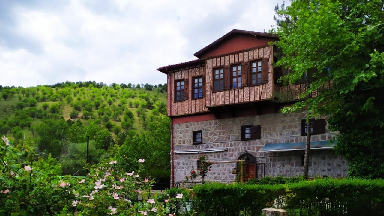 Kentsel Dönüşüm, Tarihi Ankara Bağ Evi Geleneğini Nasıl Etkiledi?
