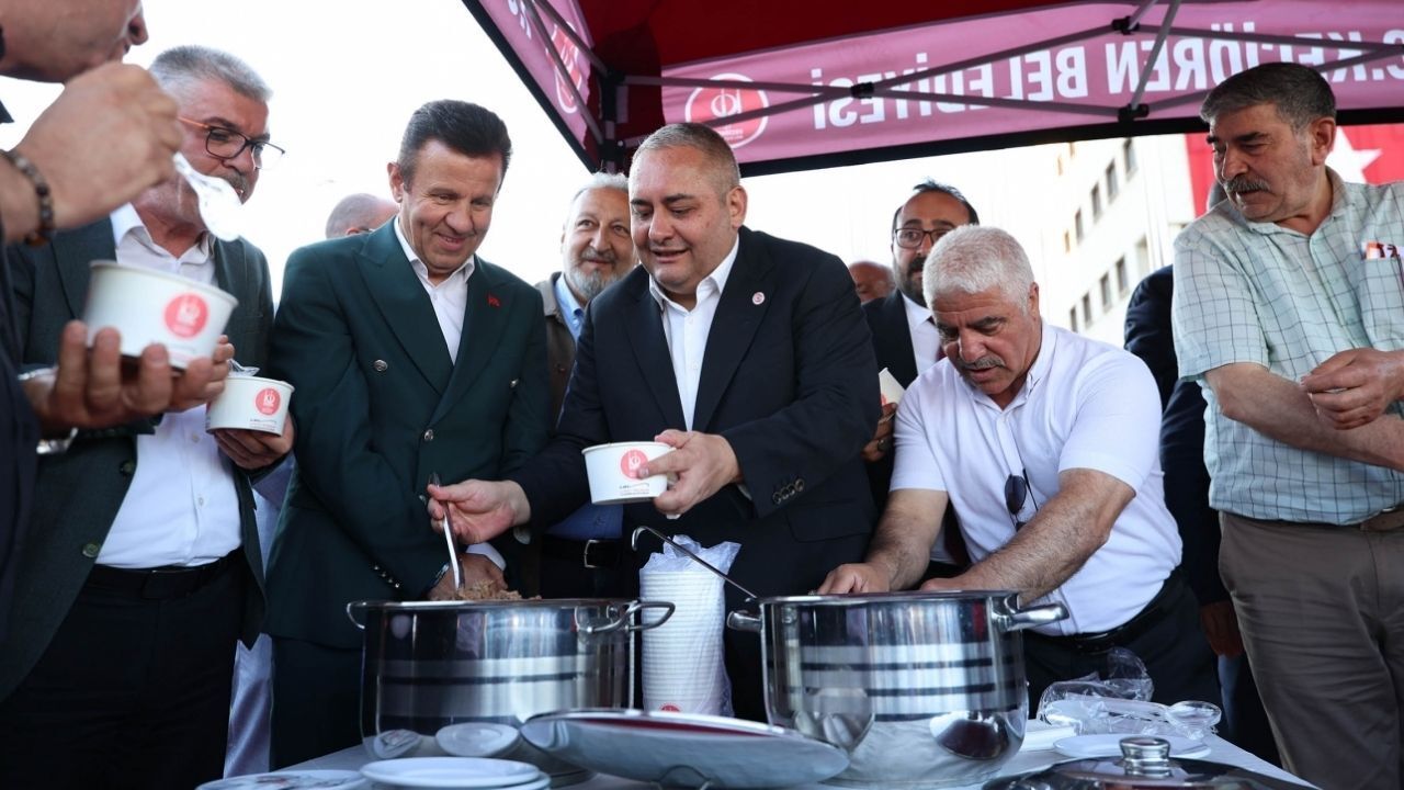 Keçiören Belediyesi'nden Muharrem Ayında Aşure İkramı