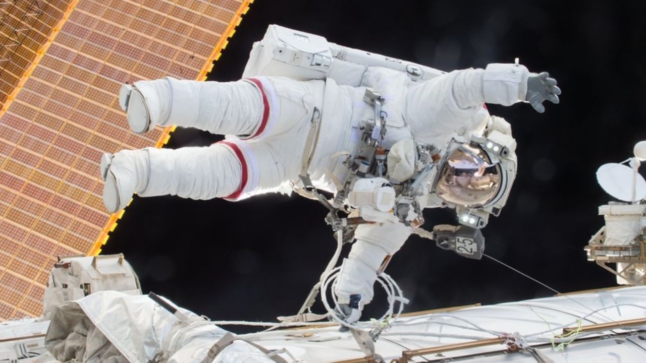 Astronotların Göz Yapısı Uzayda Neden Bozuluyor?