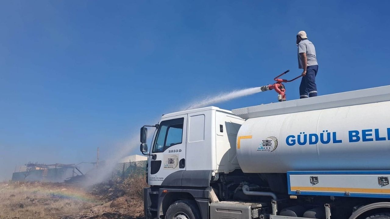 Güdül'de Çıkan Anız Yangınına İtfaiye Müdahale Etti