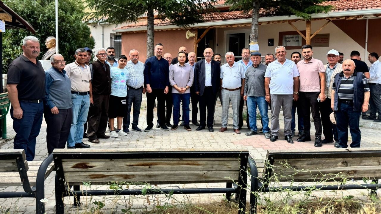 Kalecik'te Elmapınar Mahallesi Aşure Programında Buluştu