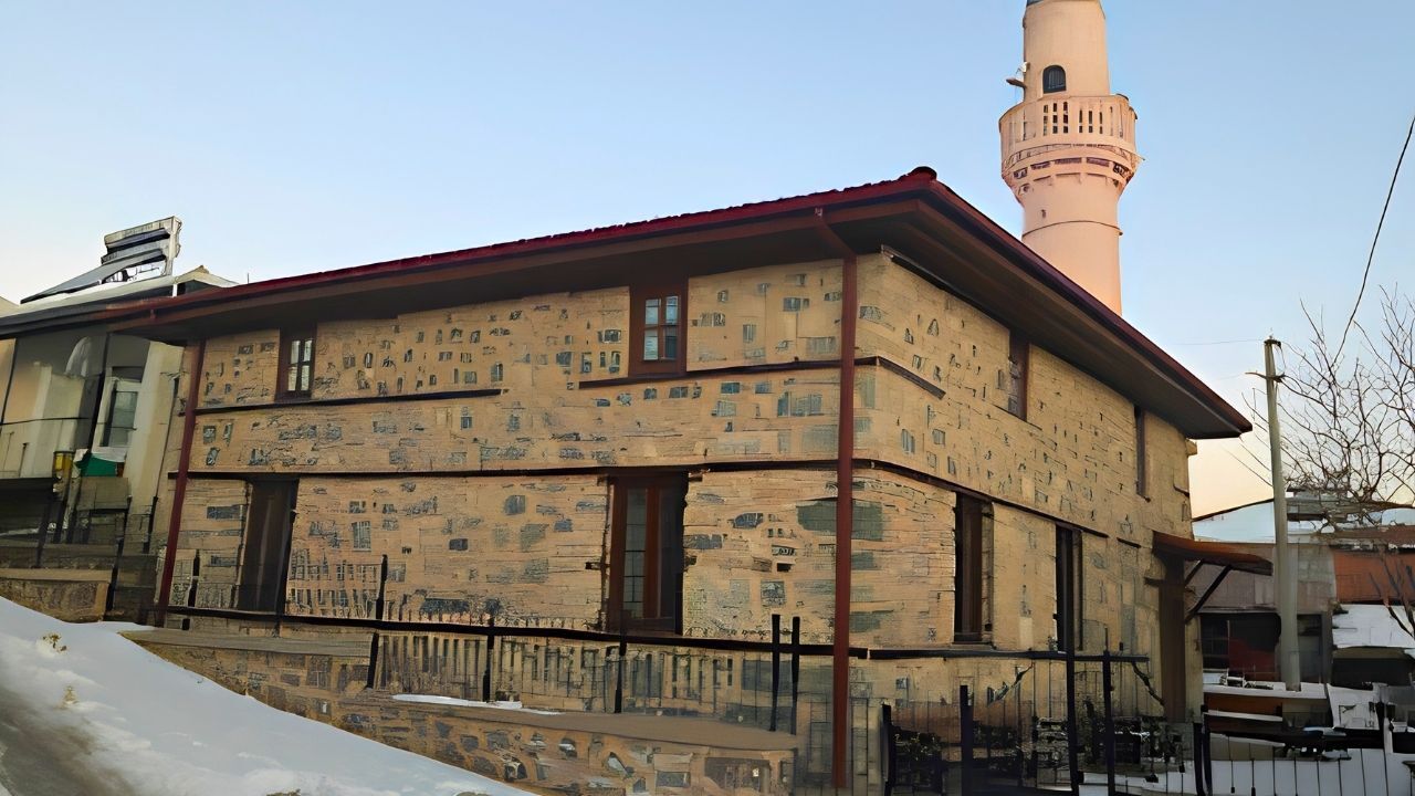 Ayaş Ortabereket Köyü Camii