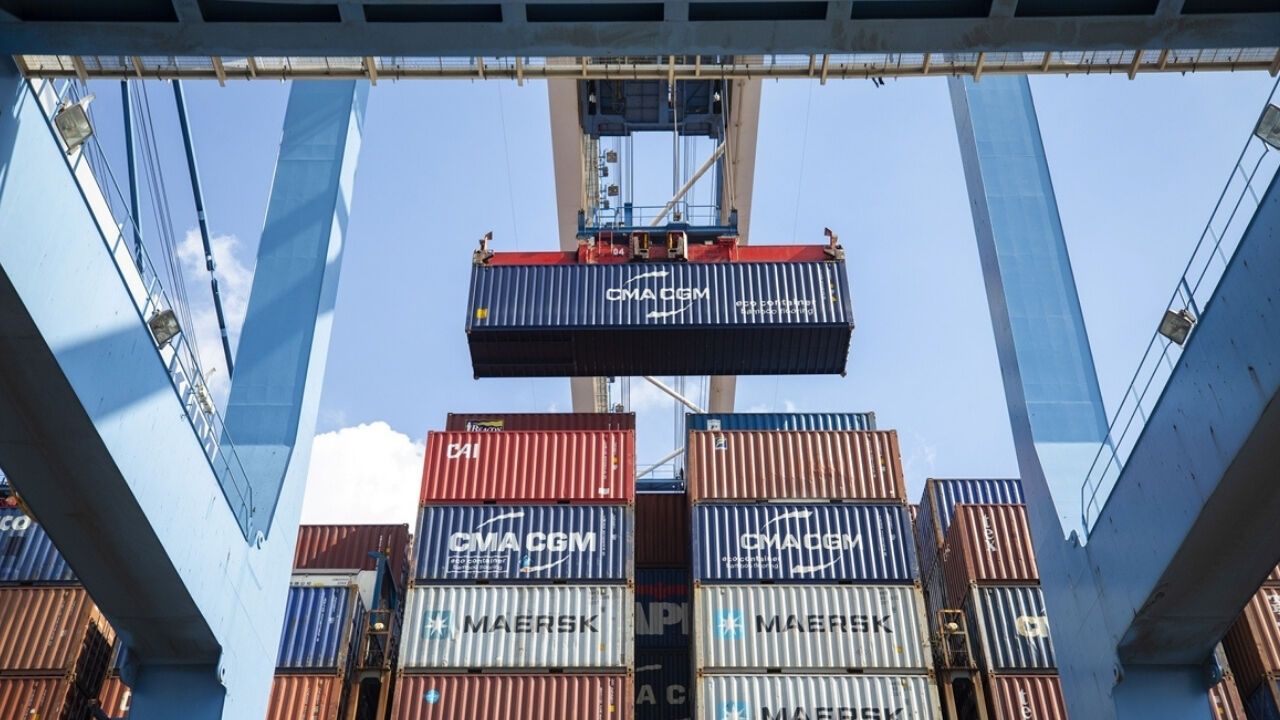 Türkiye'nin AB Pazarındaki İhracatı 55 Milyar Dolar Sınırına Dayandı