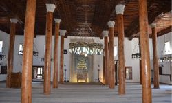 Cuma Hutbesinde Birlik ve Beraberlik Mesajı