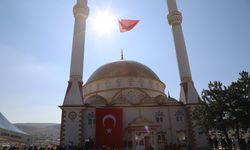 Çubuk'ta Akkuzulu Yıldırım Beyazıt Camii İbadete Açıldı