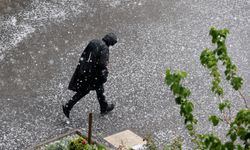 Ankara’daki Sağanak ve Dolu Yağışları Hayatı Felç Etti