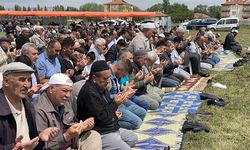 Ankara’da Çiftçiler Yağmur Duasına Çıktı