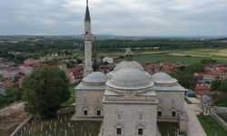 Muradiye Camisi Mimari Açıdan Yıllardır Korunuyor