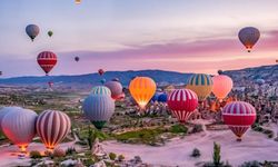 Türkiye'de 2023 Yılında 747 Bini Aşkın Turist Balonla Uçtu
