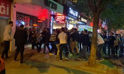 Bursa'da Taraftarlar Arasında Taş ve Sopalı Kavga: 3 Gözaltı