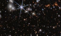 James Webb Uzay Teleskobu, İki Kara Deliğin Birleştiğini Tespit Etti