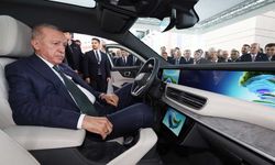 Cumhurbaşkanı Erdoğan, Togg'un T10F Modelini Denedi