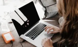Dijital İzler: Paylaştıklarınız Nerede Kalıyor?