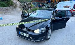 Dağdan Kopan Kaya Parçası Otomobile Çarptı: 1 Ölü, 2 Yaralı