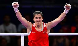 Busenaz Sürmeneli Dünya Şampiyonası’nda Çeyrek Finalde!